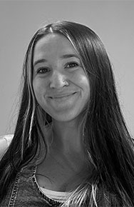 Hello Wellness Nicole Schultz